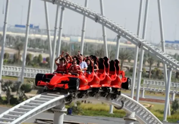 Abu Dhabi Tour + Ferrari World - Image 4