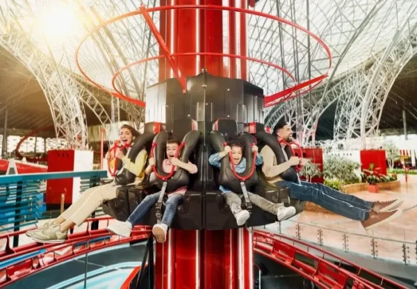 Abu Dhabi Tour + Ferrari World - Image 6
